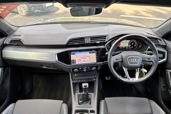 Used Audi Q3 2023 for sale - 75615576: Photo 12