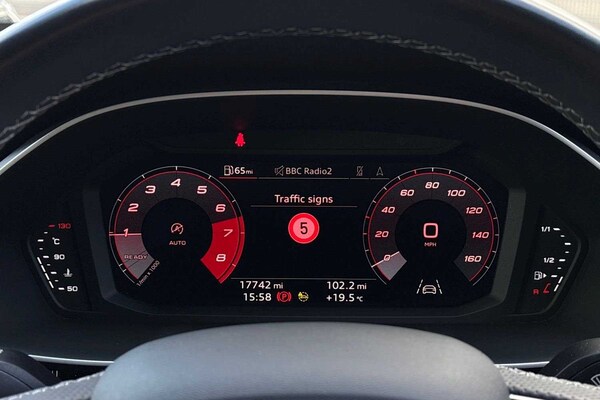 Used Audi Q3 2023 for sale - 75615576: Photo 17