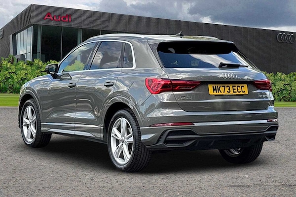 Used Audi Q3 2023 for sale - 75615576: Photo 3