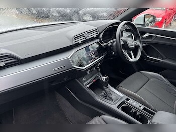 Used Audi Q3 2021 for sale - 77361435: Photo