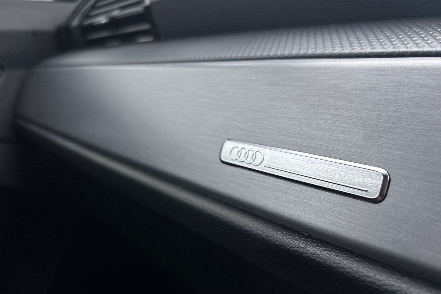 Used Audi Q3 for sale - 77361435: Photo 35