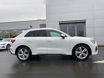 Used Audi Q3 2021 for sale - 77361435: Photo