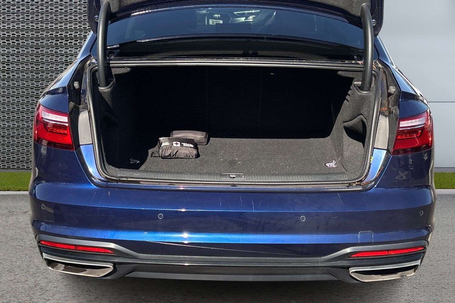 Used Audi A4 2022 for sale - 77942929: Photo 13