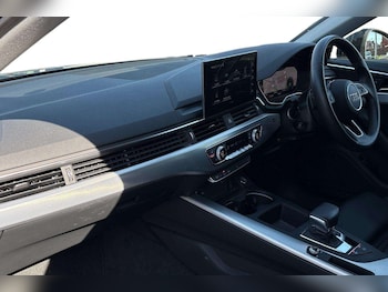 Used Audi A4 2022 for sale - 77942929: Photo