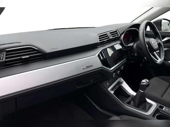 Used Audi Q3 2024 for sale - 79716400: Photo