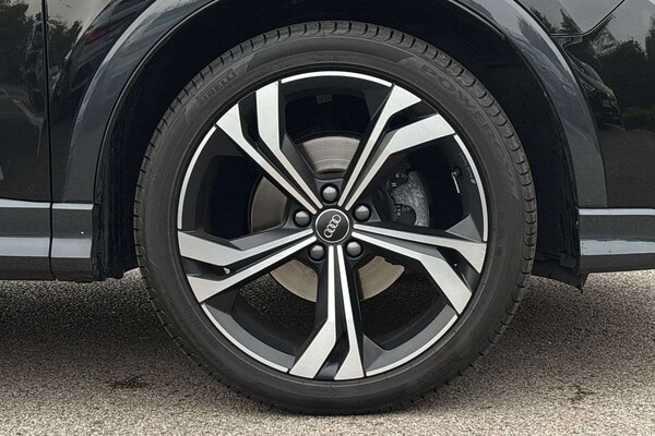 Used Audi Q3 2020 for sale - 76298409: Photo 11