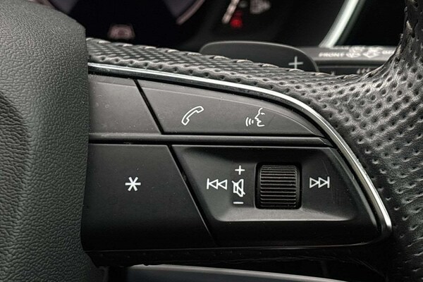 Used Audi Q3 2020 for sale - 76298409: Photo 17