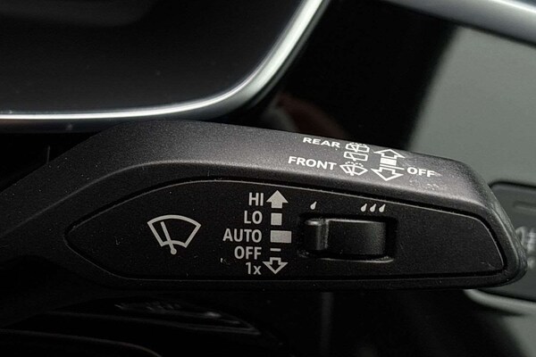 Used Audi Q3 2020 for sale - 76298409: Photo 28