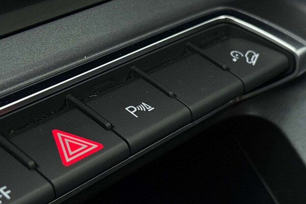 Used Audi Q3 2020 for sale - 76298409: Photo 33