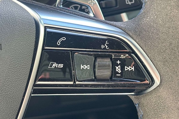 Used Audi RS6 2023 for sale - 76192049: Photo 17
