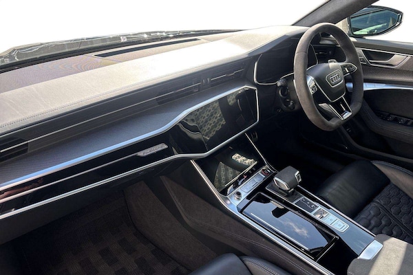 Used Audi RS6 2023 for sale - 76192049: Photo 2