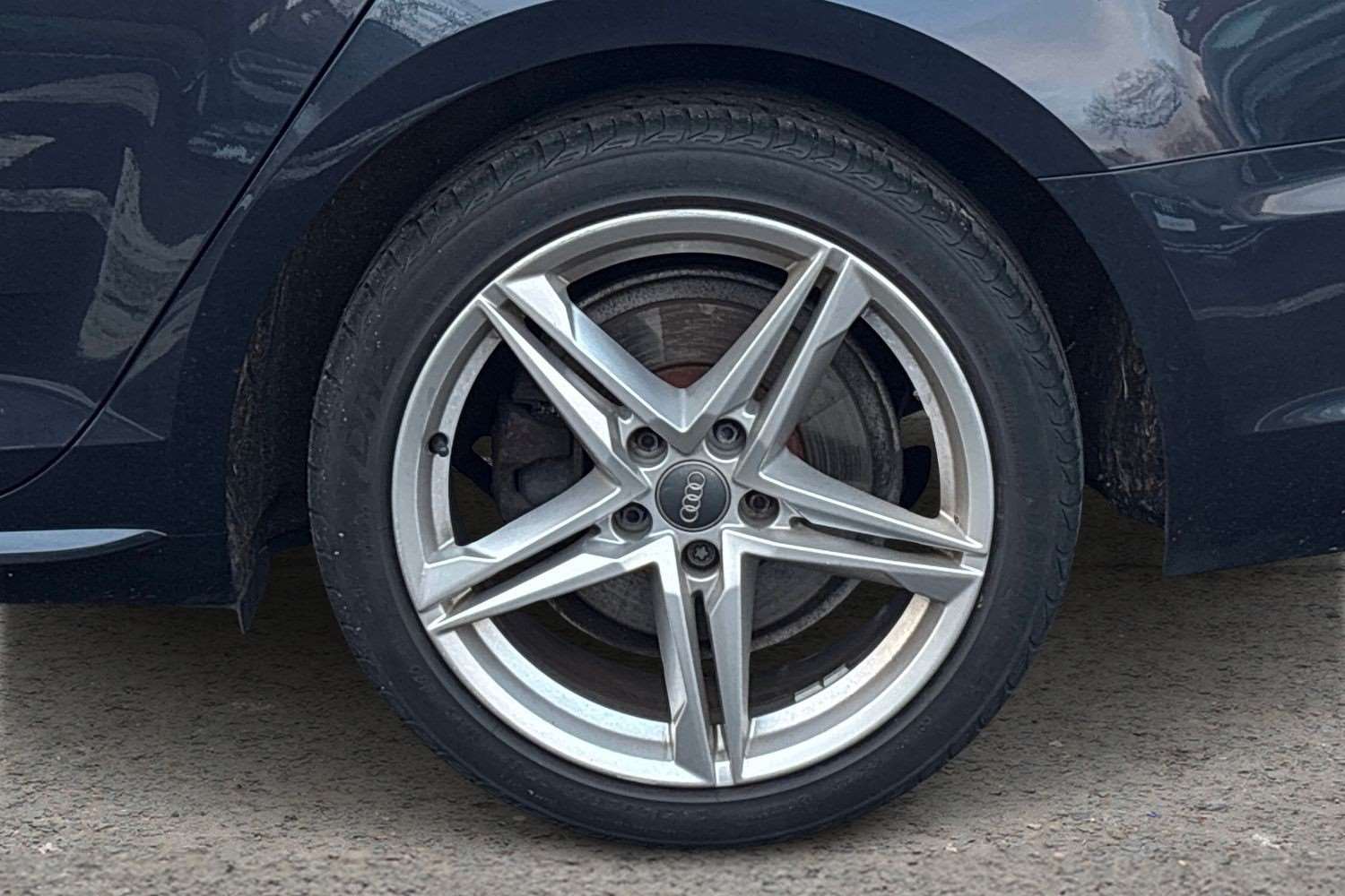 Used Audi A4 2017 for sale - 76842827: Photo 10