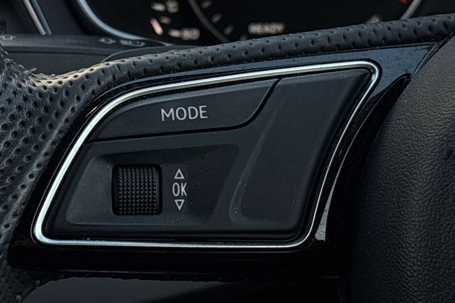 Used Audi A4 2017 for sale - 76842827: Photo 16