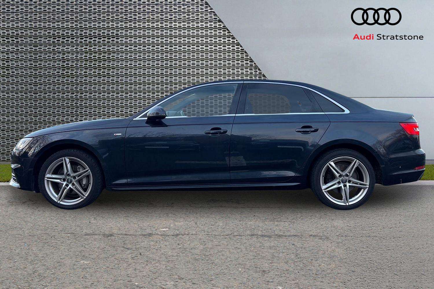 Used Audi A4 2017 for sale - 76842827: Photo 8
