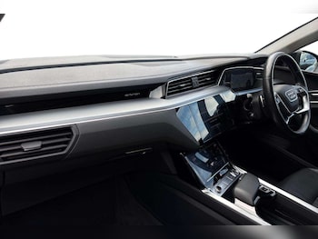 Used Audi e-tron 2020 for sale - 79535402: Photo