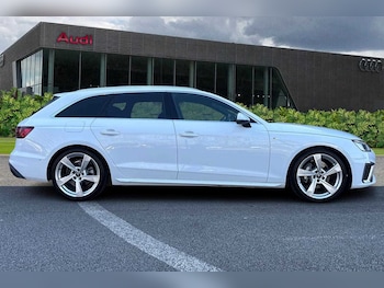 Used Audi A4 2024 for sale - 74716602: Photo