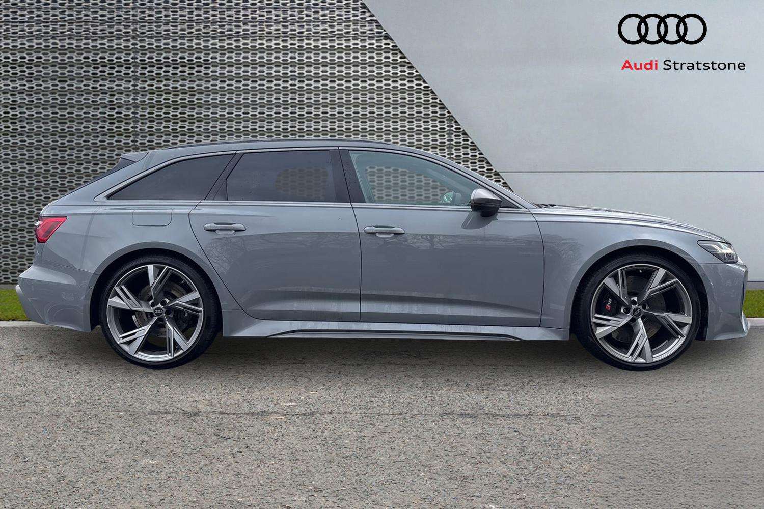 Used Audi RS6 2024 for sale - 77500418: Photo 4