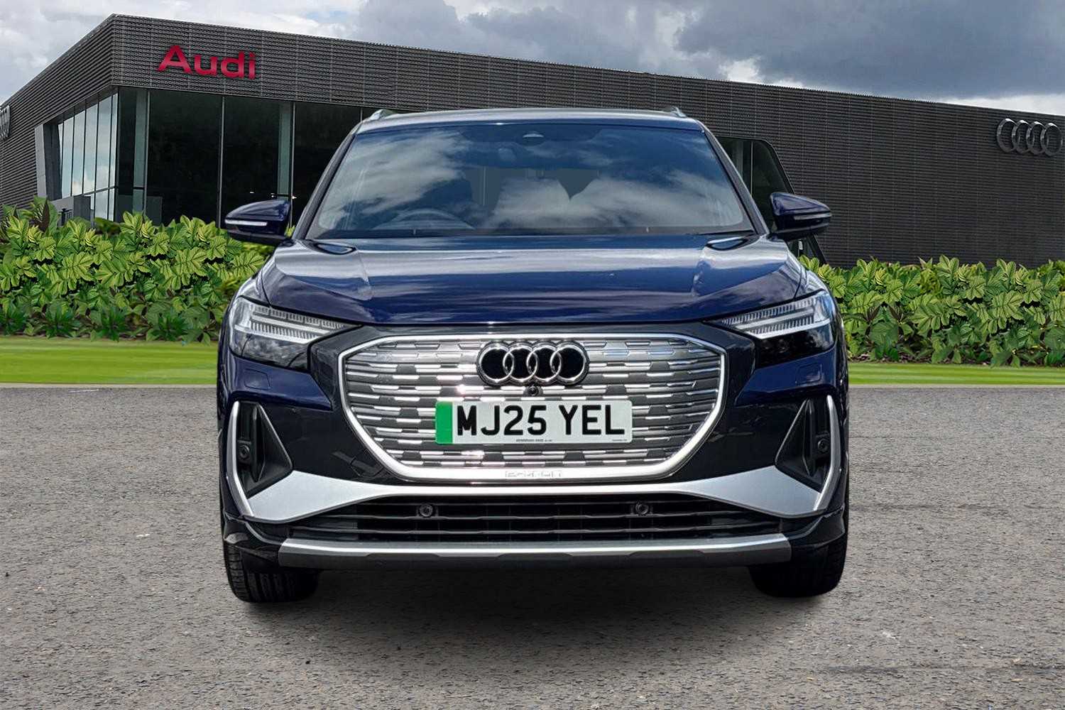 Used Audi Q4 e-tron 2025 for sale - 77112281: Photo 8