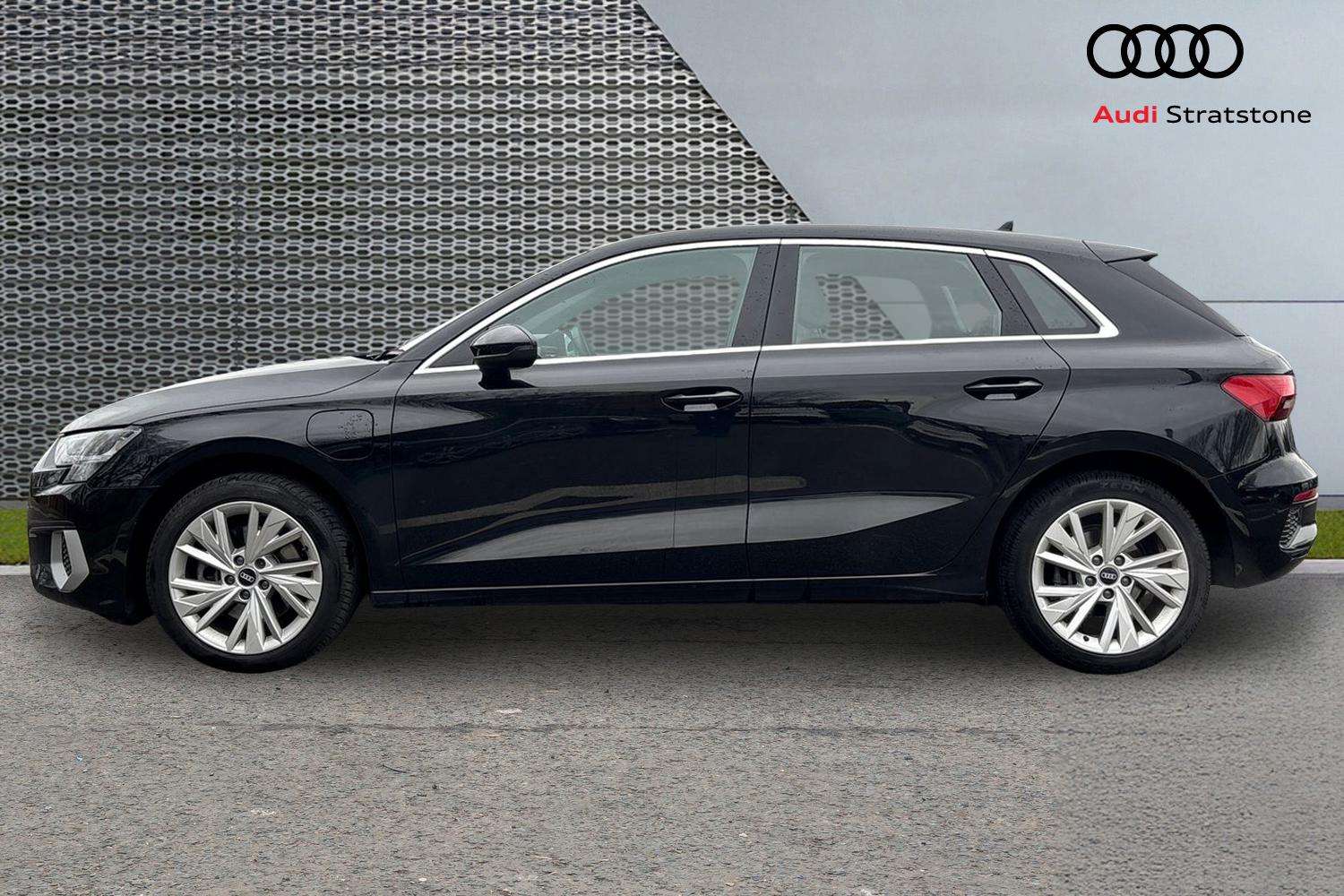 Used Audi A3 2021 for sale - 77601315: Photo 8