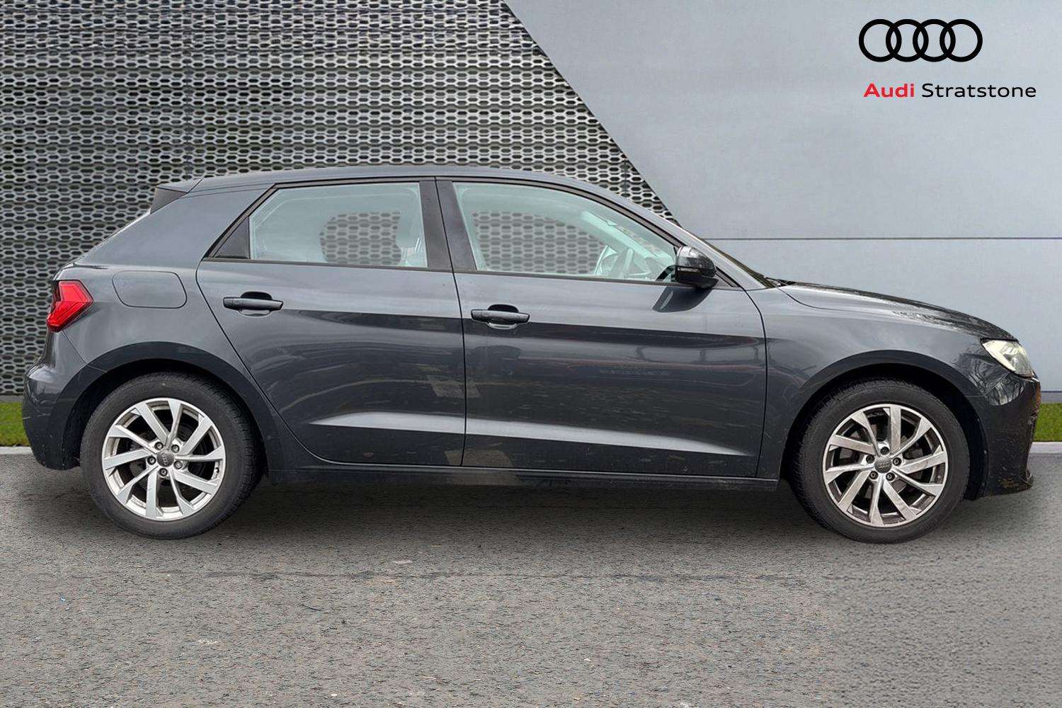 Used Audi A1 2019 for sale - 76460071: Photo 4