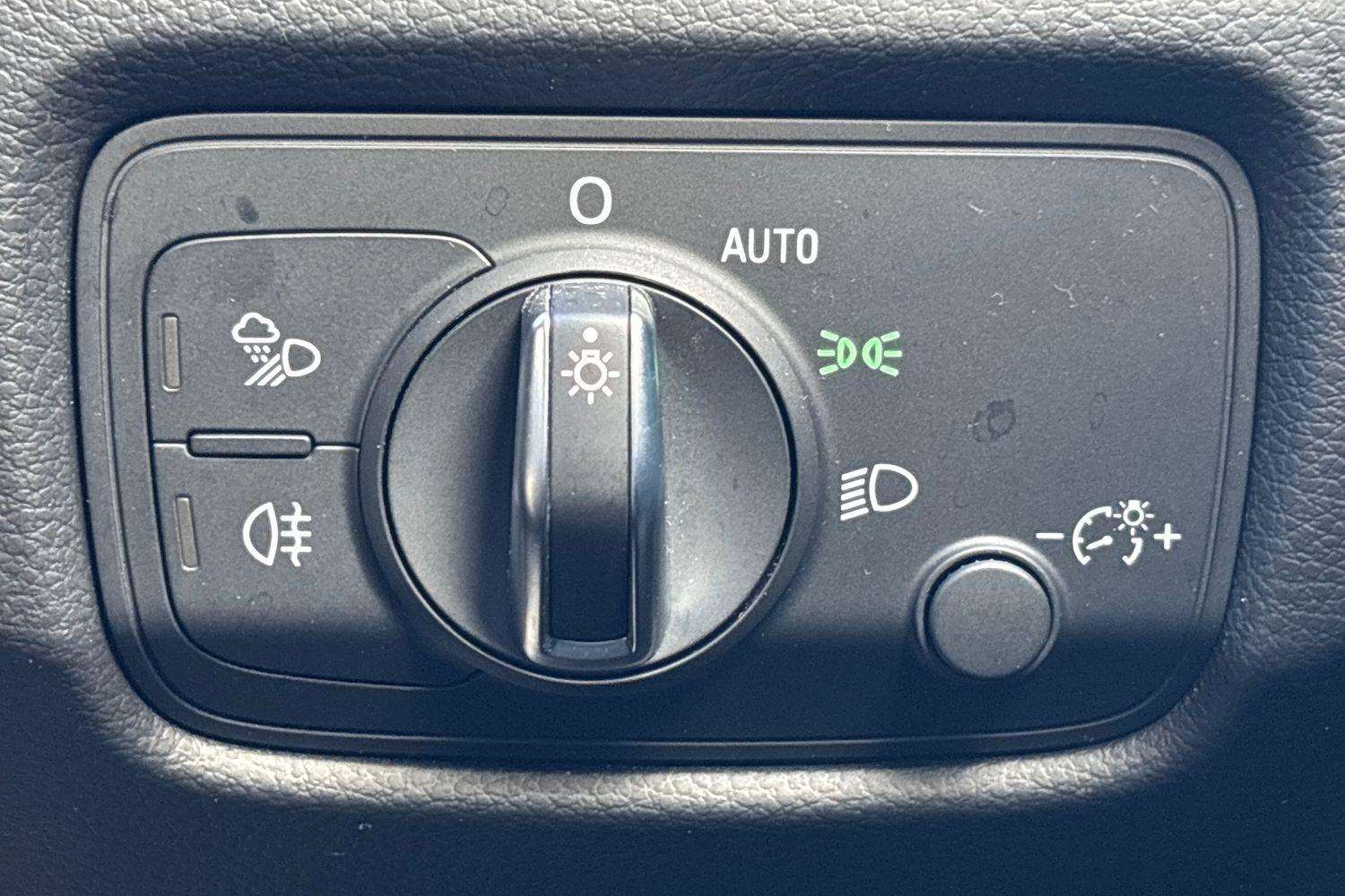 Used Audi A3 2018 for sale - 76390579: Photo 19