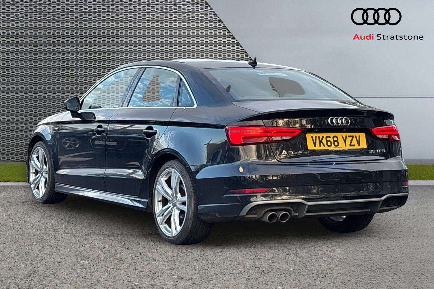 Used Audi A3 2018 for sale - 76390579: Photo 3