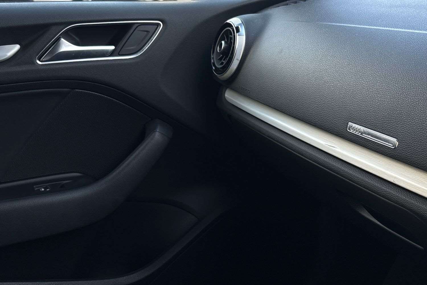 Used Audi A3 2018 for sale - 76390579: Photo 35