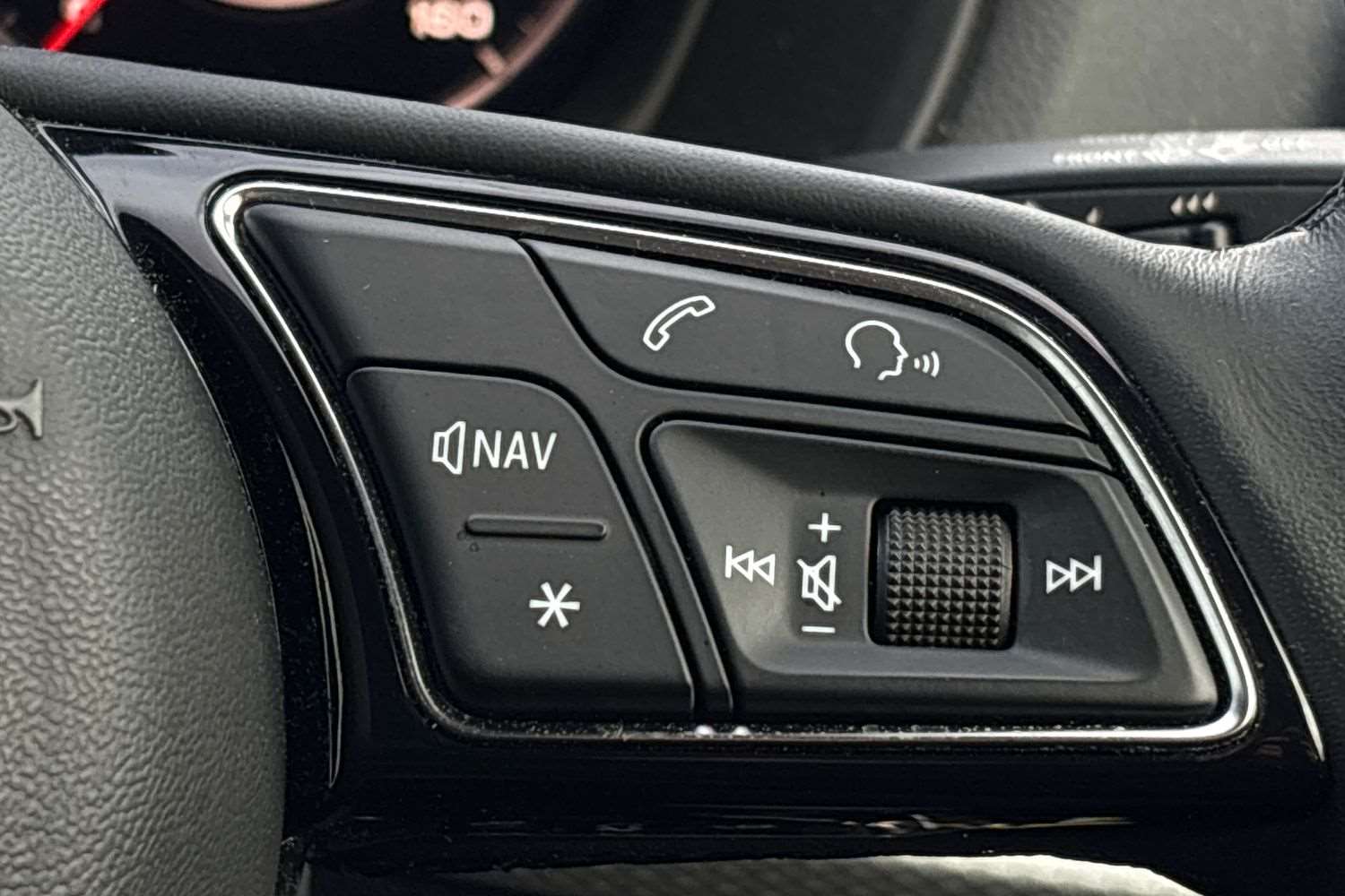 Used Audi Q2 2023 for sale - 77983295: Photo 17