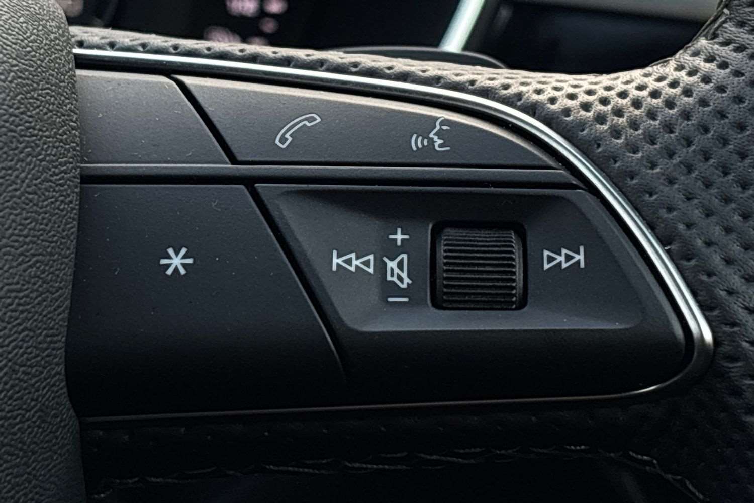 Used Audi Q3 2025 for sale - 76902469: Photo 17