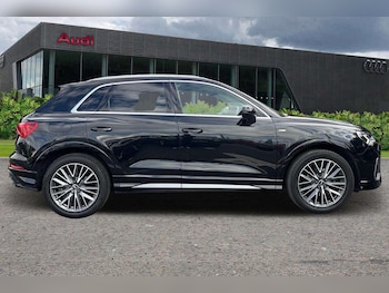 Used Audi Q3 2021 for sale - 75845951: Photo