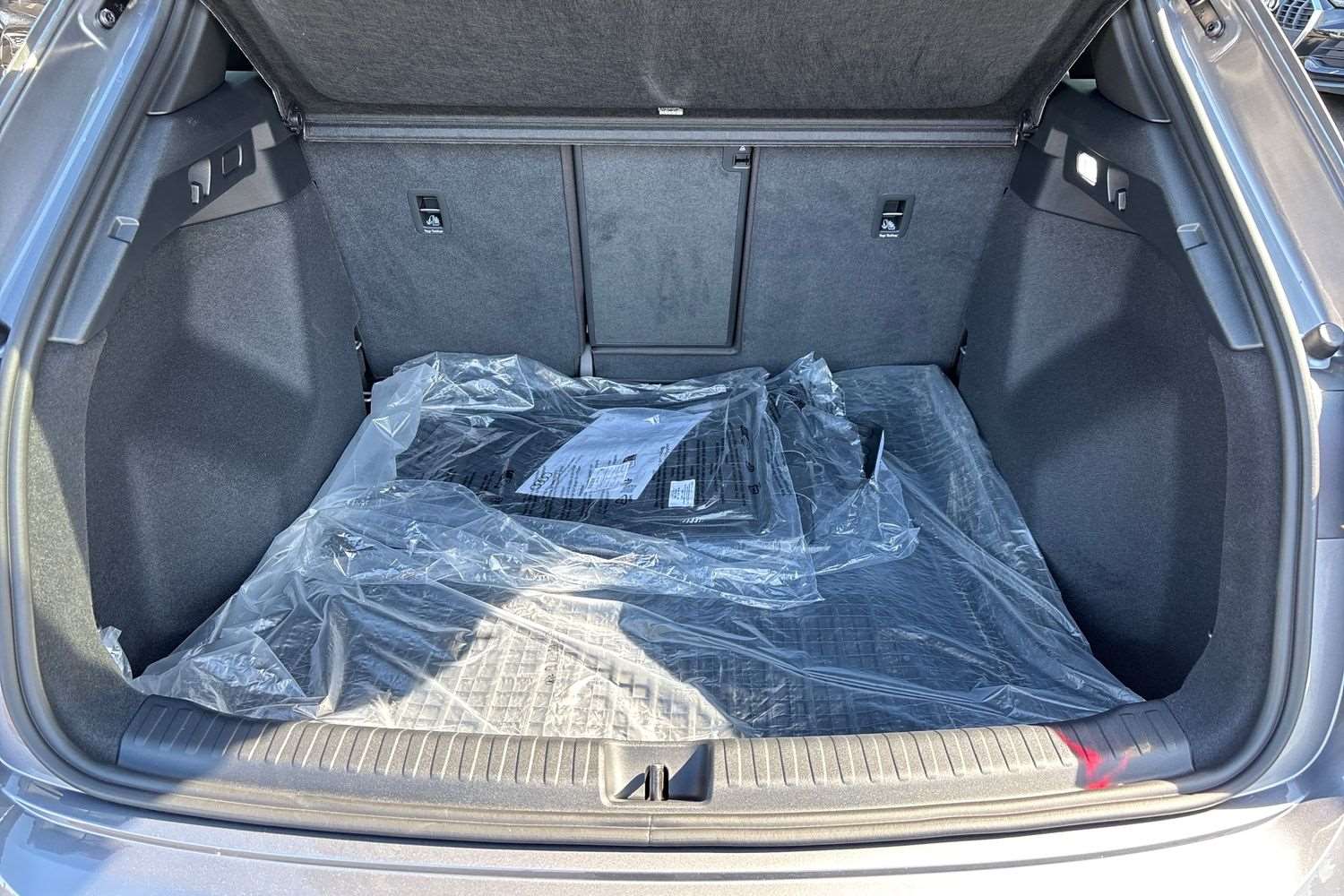 Used Audi Q4 e-tron 2025 for sale - 76390560: Photo 11