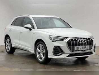 Used Audi Q3 2023 for sale - 78732096: Photo