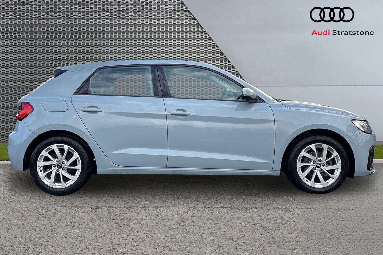 Used Audi A1 2023 for sale - 76875803: Photo 4