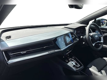 Used Audi Q4 e-tron 2025 for sale - 75710943: Photo