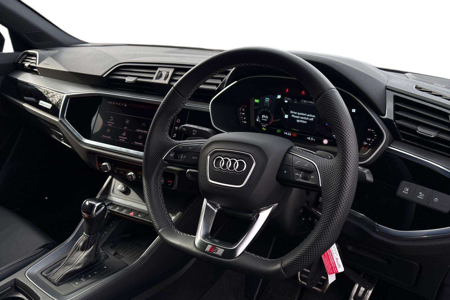 Used Audi Q3 2025 for sale - 77842564: Photo 6