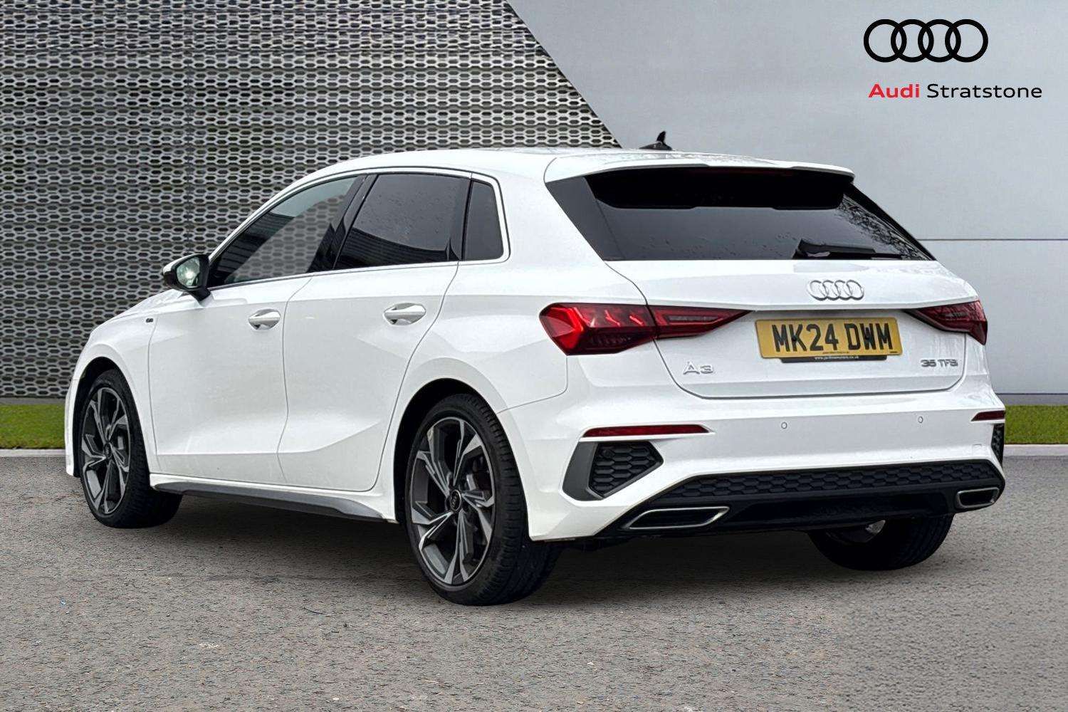 Used Audi A3 2024 for sale - 77996165: Photo 3