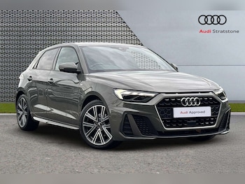 Used Audi A1 2023 for sale - 76087900: Photo