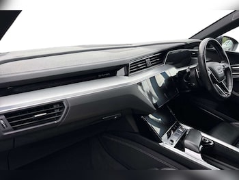 Used Audi e-tron 2021 for sale - 79364841: Photo