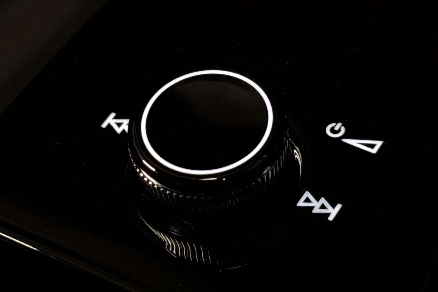 Used Audi Q6 e-tron 2025 for sale - 78010433: Photo 23