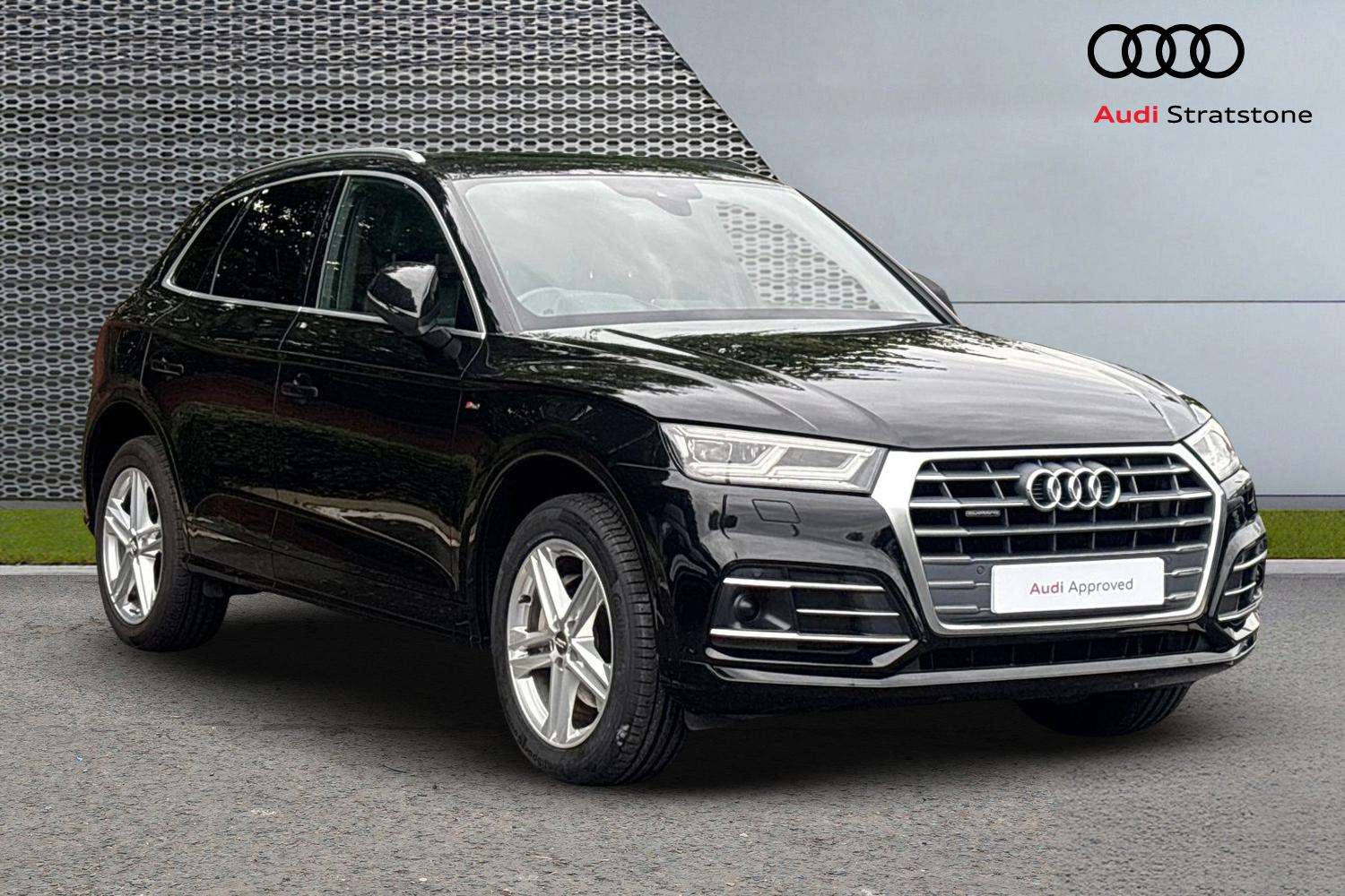 Used Audi Q5 2018 for sale - 76156187: Photo 1