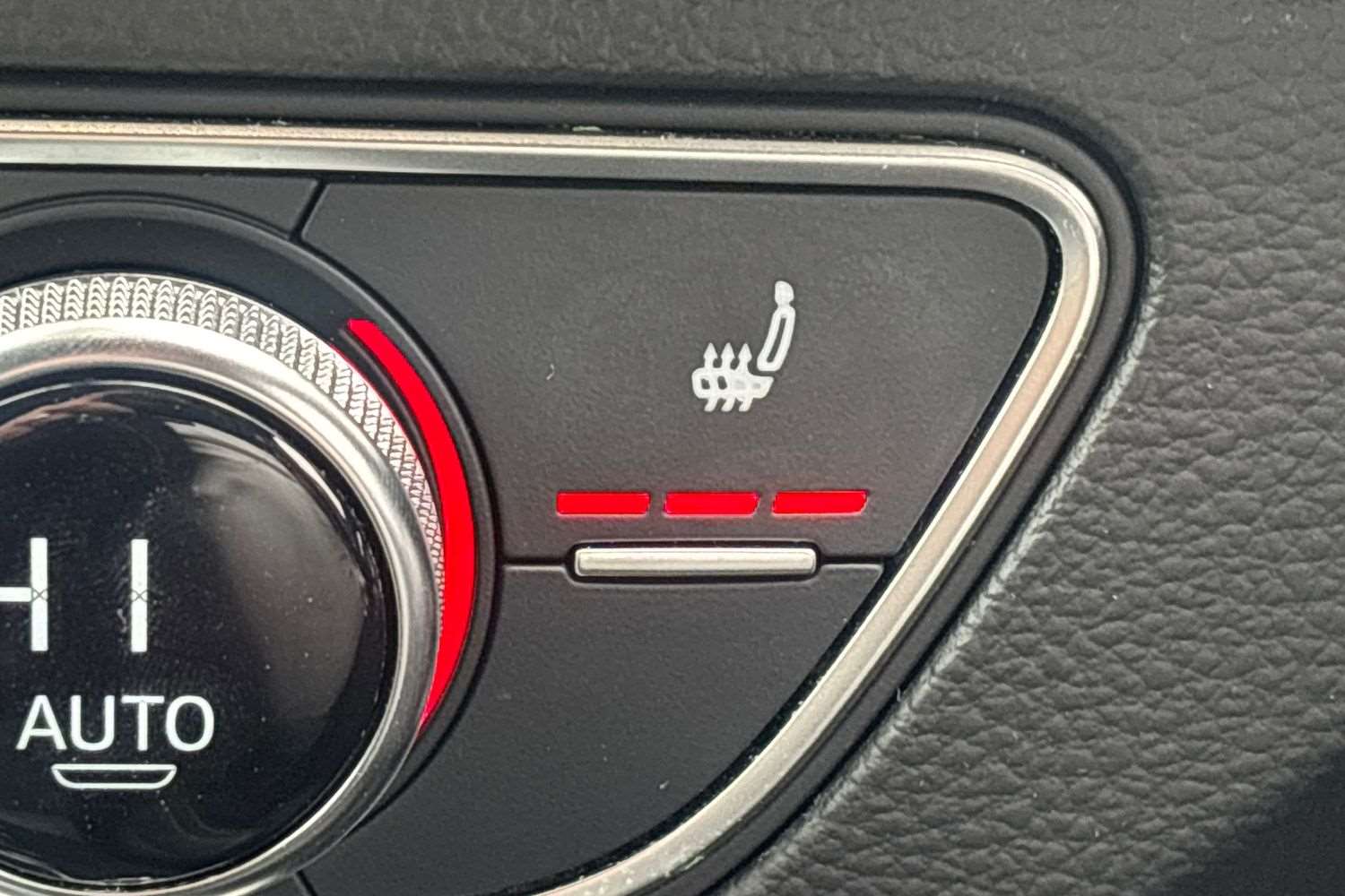 Used Audi Q5 2018 for sale - 76156187: Photo 28