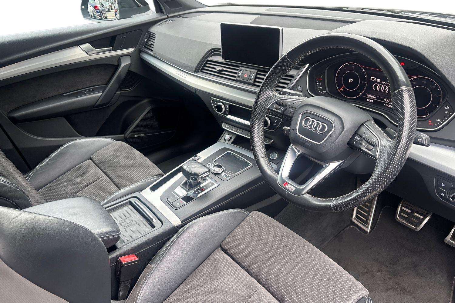 Used Audi Q5 2018 for sale - 76156187: Photo 6