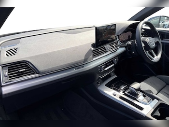 Used Audi Q5 2023 for sale - 75105041: Photo