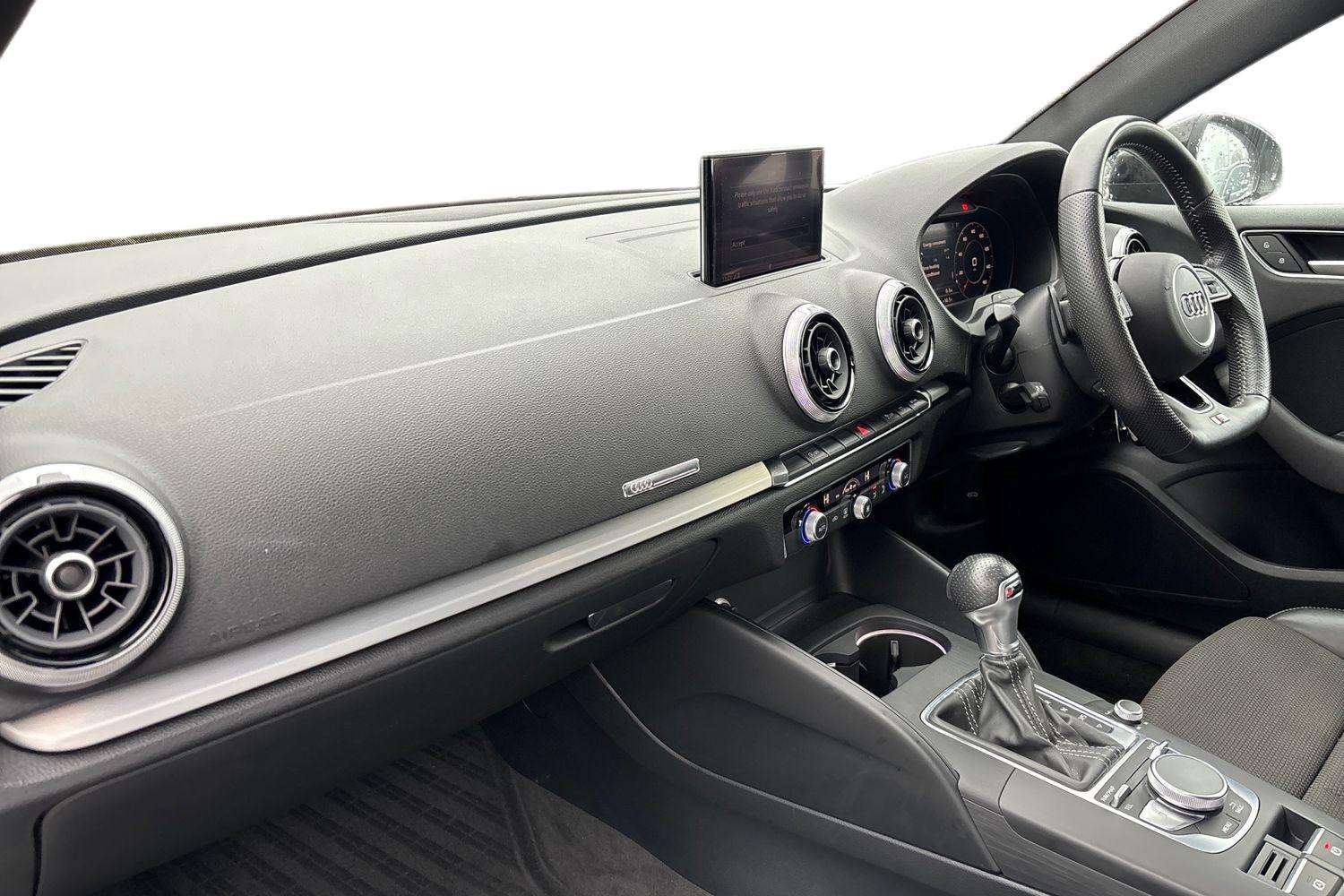 Used Audi A3 2020 for sale - 76774330: Photo 2