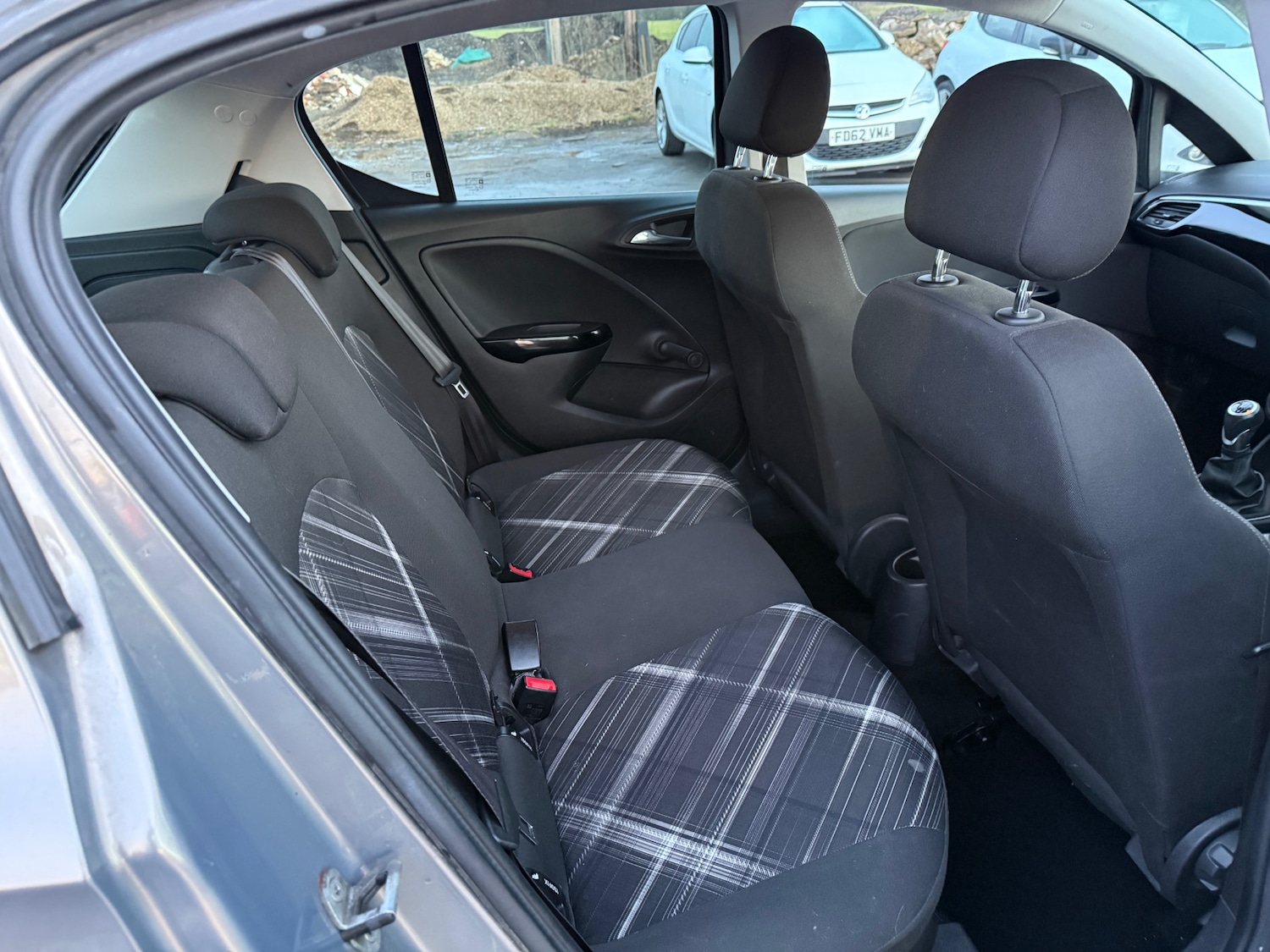 Used Vauxhall Corsa 2015 for sale - 77240187: Photo 10