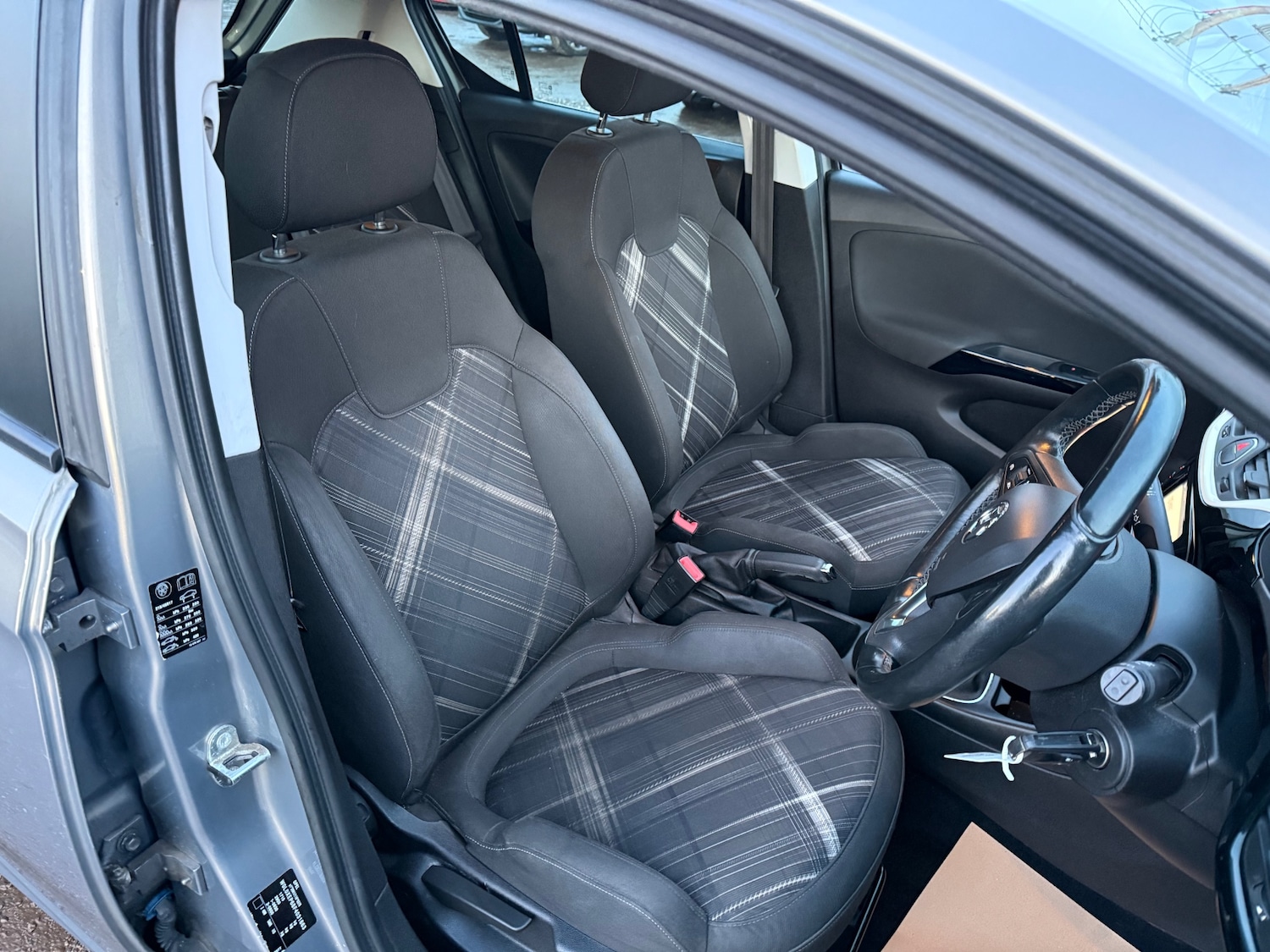 Used Vauxhall Corsa 2015 for sale - 77240187: Photo 12