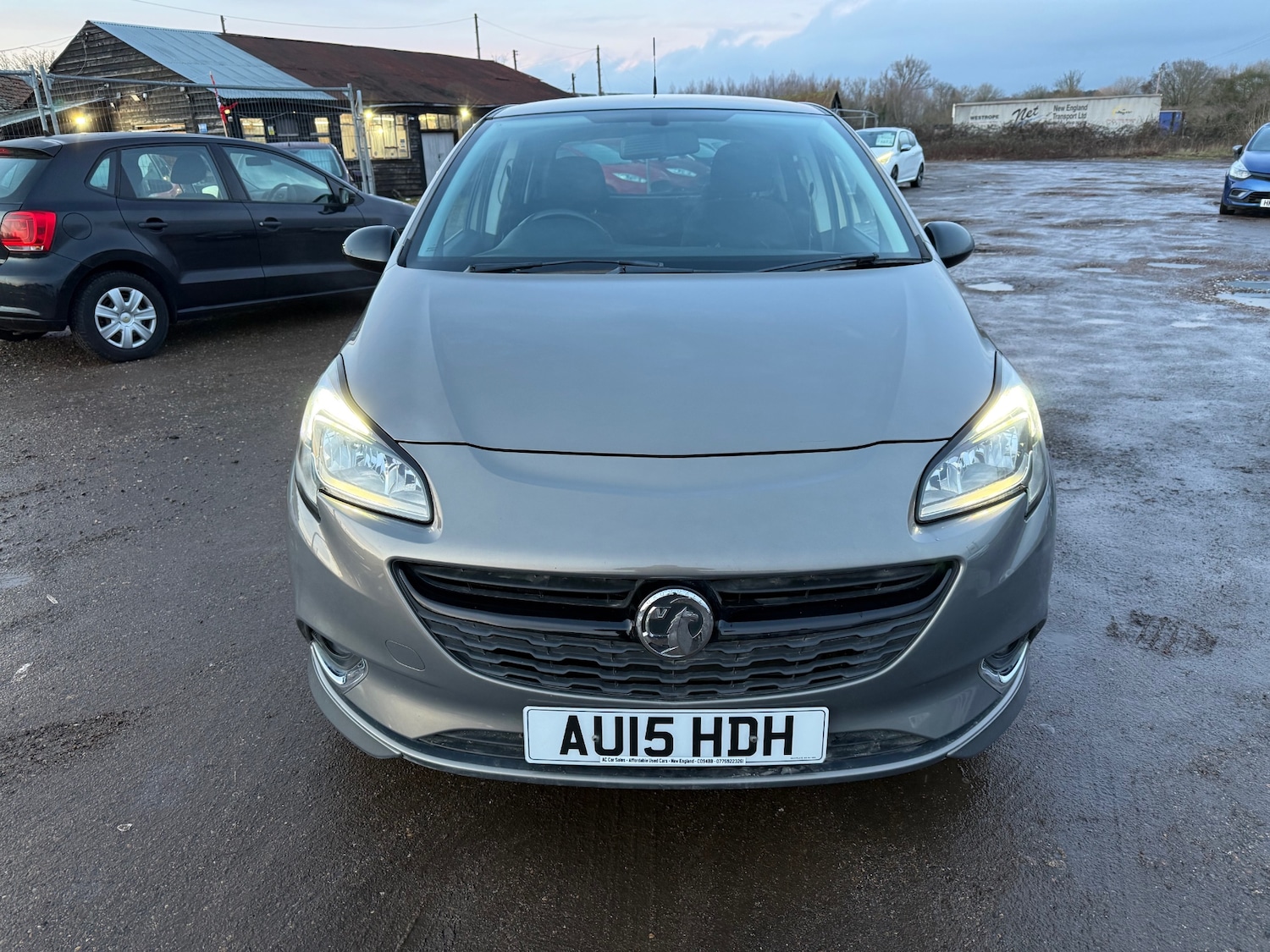 Used Vauxhall Corsa 2015 for sale - 77240187: Photo 2