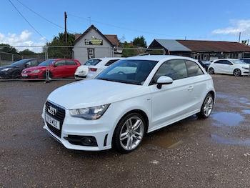Used Audi A1 2013 for sale - 78845911: Photo