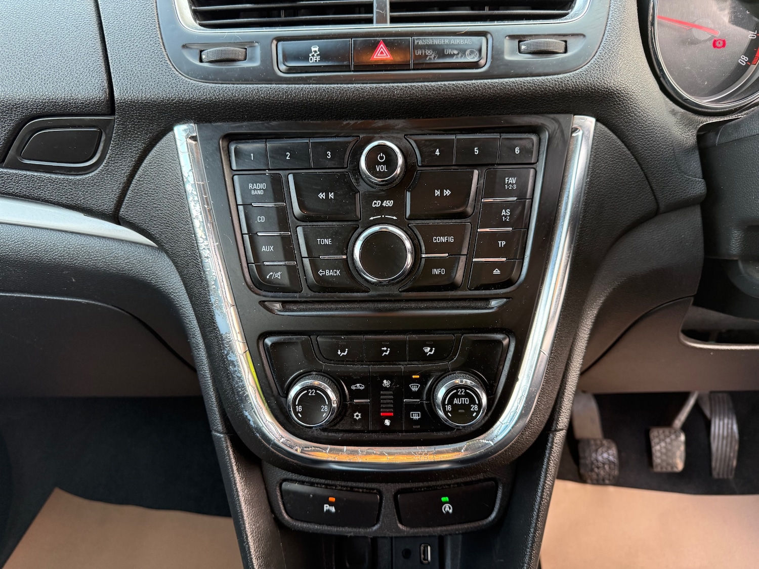 Used Vauxhall Mokka 2015 for sale - 77220800: Photo 13