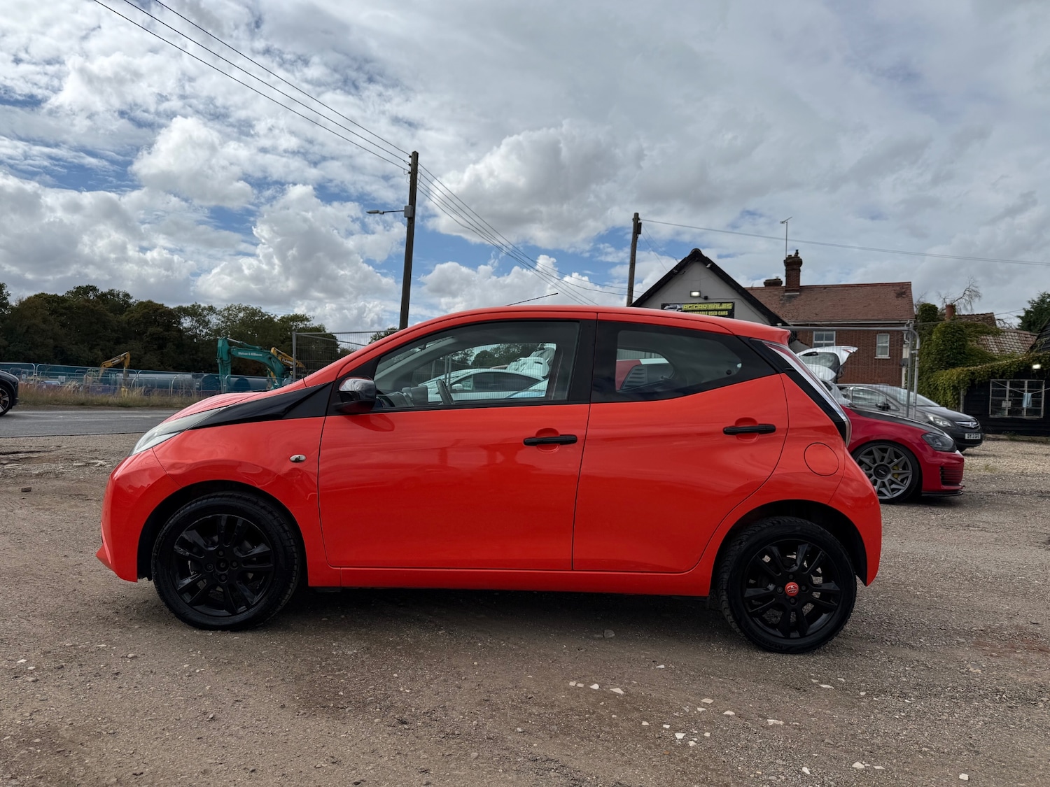 Used Toyota AYGO 2015 for sale - 75723562: Photo 5